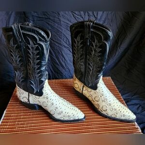 Size 6 1/2 Tony Lama Western Boots